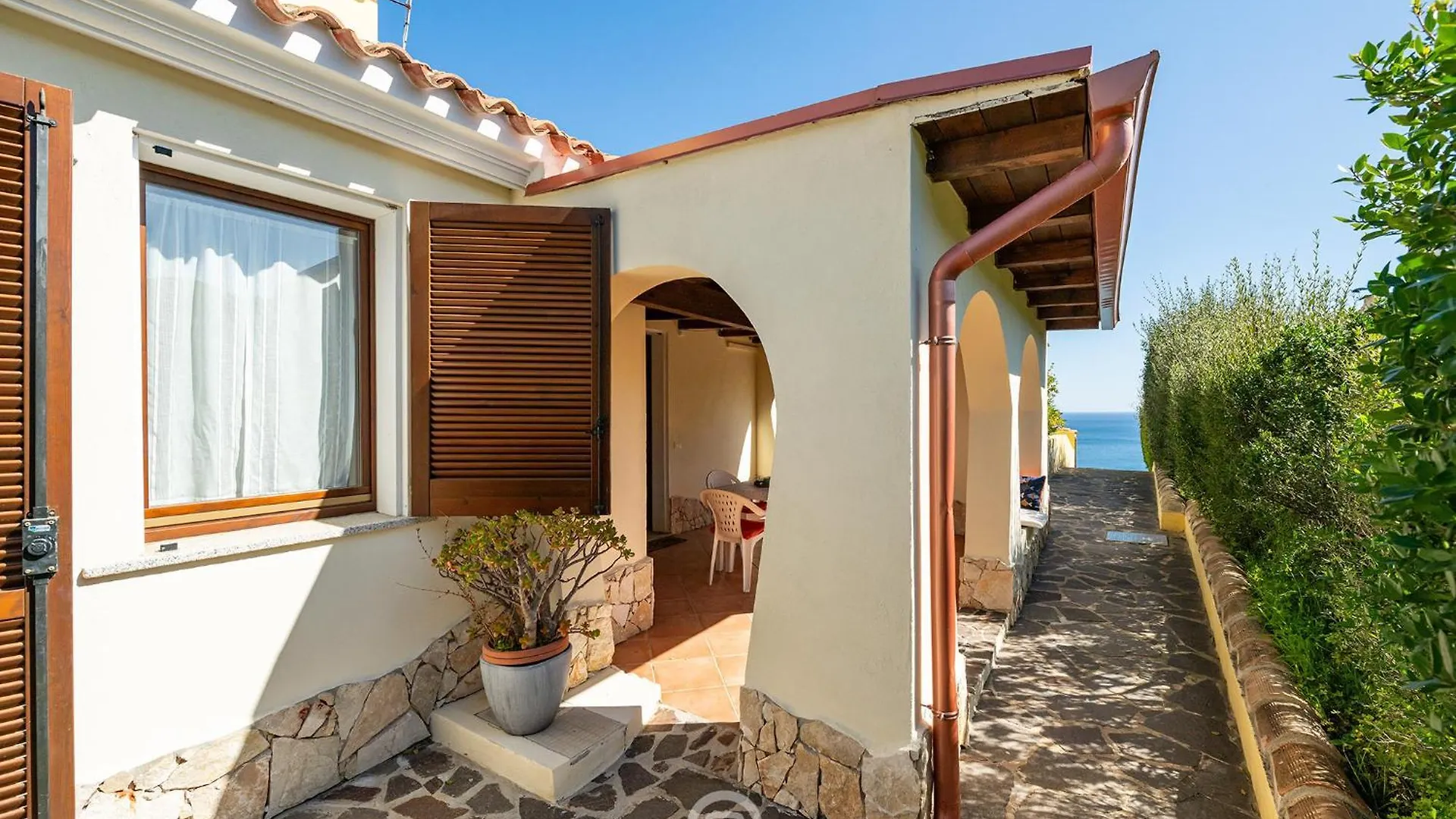 הוילה קוסטה ריי Monte Nai Seaview Retreat בית נופש