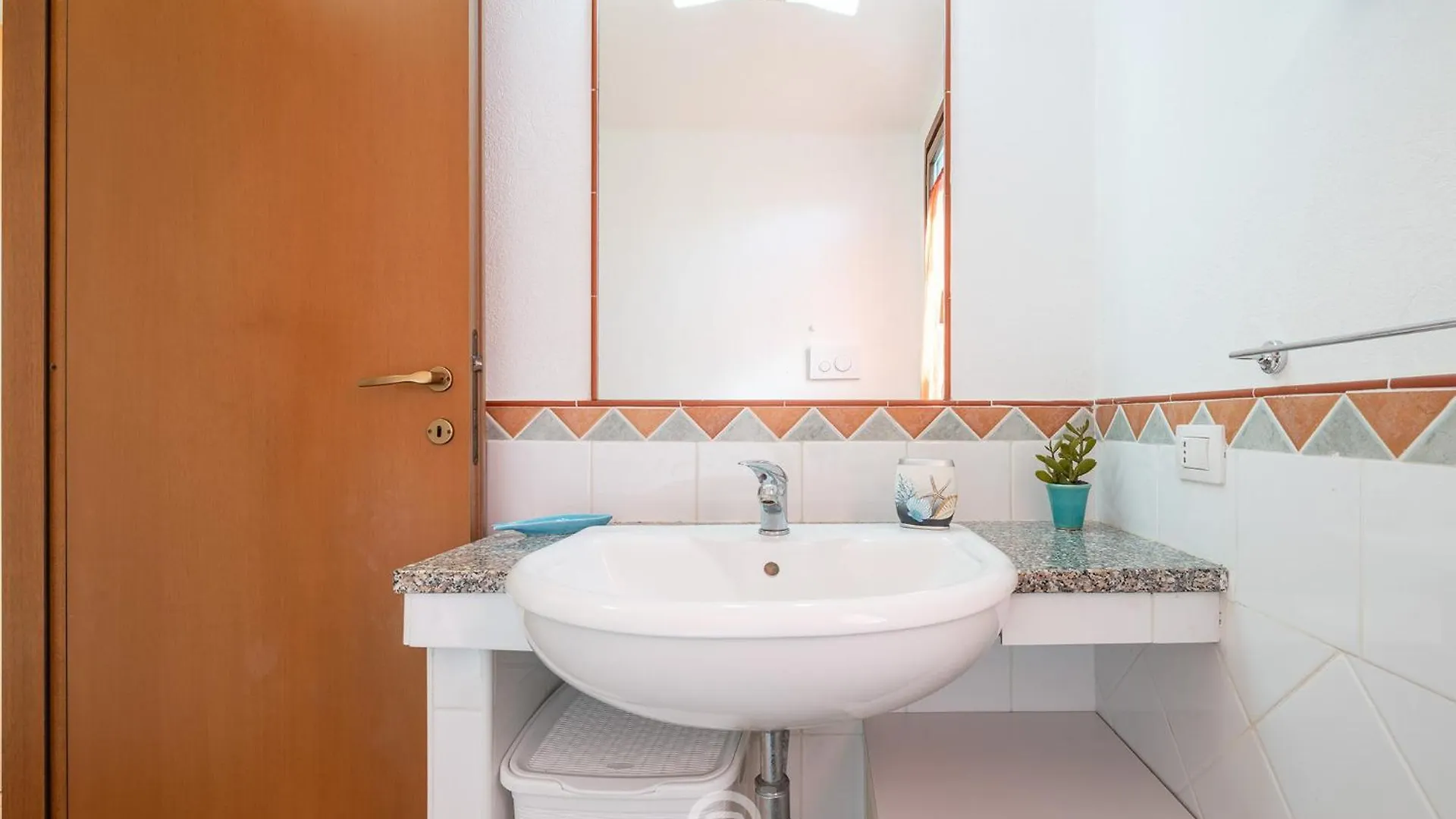 הוילה קוסטה ריי Monte Nai Seaview Retreat בית נופש